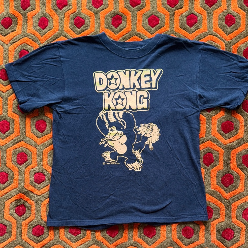 MAKE OFFER! Donkey Kong Blue Graphic Tee t-shirt Nintendo Atari Arcade Med.